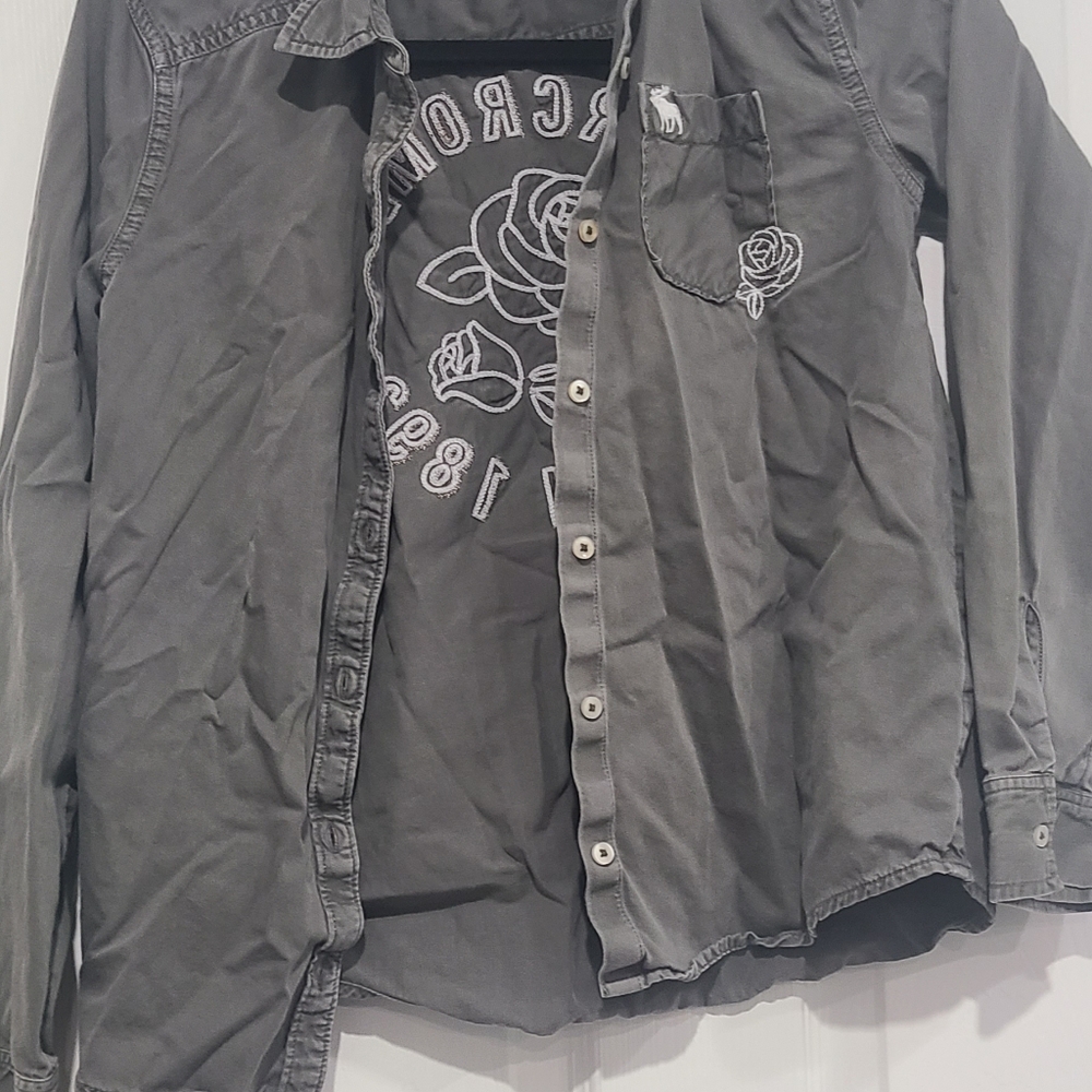 Abercrombie and Fitch Junior long sleeves